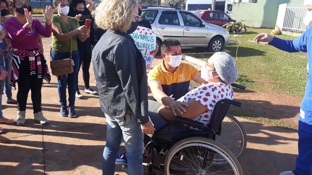 Covid-19: Professora recebe alta em Ponta Porã após 18 dias entubada