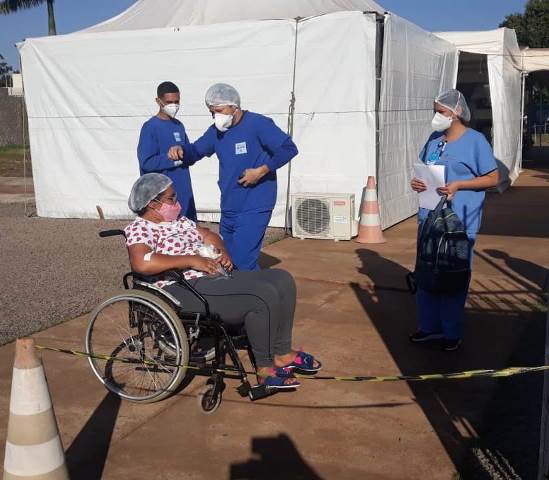 Covid-19: Professora recebe alta em Ponta Porã após 18 dias entubada
