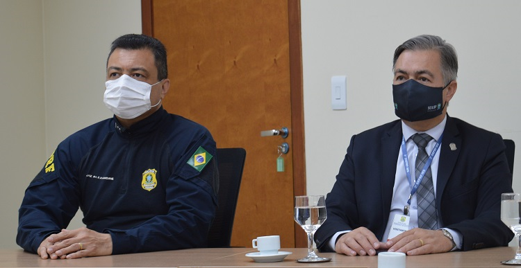 PRF/MS recebe visita do secretário de Justiça e Segurança Pública do Estado