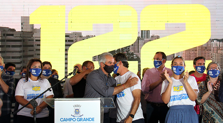 “Quando governantes se unem, o desenvolvimento vem”, afirma Reinaldo Azambuja ao celebrar aniversário da Capital