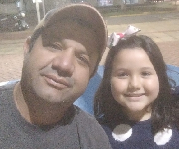 Confira os aniversariantes desse hoje, 04/08, por Dora Nunes Confira os aniversariantes desse hoje, 04/08, por Dora Nunes