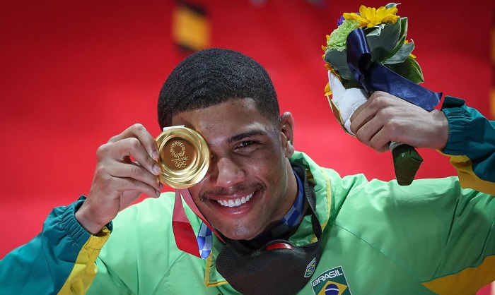 COB pagará R$ 4,6 milhões de bônus para medalhistas olímpicos COB pagará R$ 4,6 milhões de bônus para medalhistas olímpicos