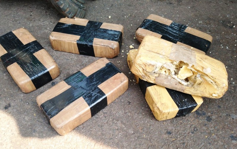 Caminhão com 200 kg cocaína que saiu de Campo Grande é apreendido no interior de São Paulo Caminhão com 200 kg cocaína que saiu de Campo Grande é apreendido no interior de São Paulo