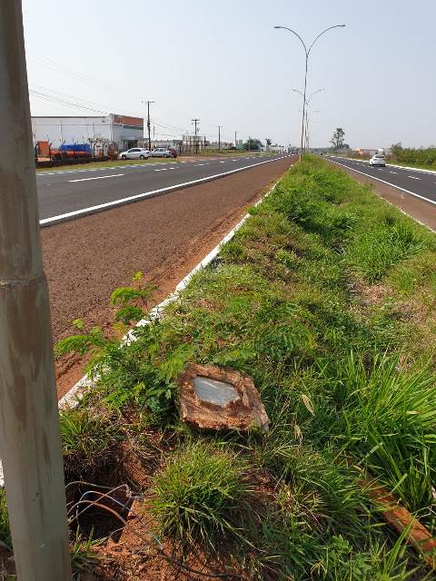 Ponta Porã: Furto de cabos deixa parte da BR 463 às escuras Ponta Porã: Furto de cabos deixa parte da BR 463 às escuras