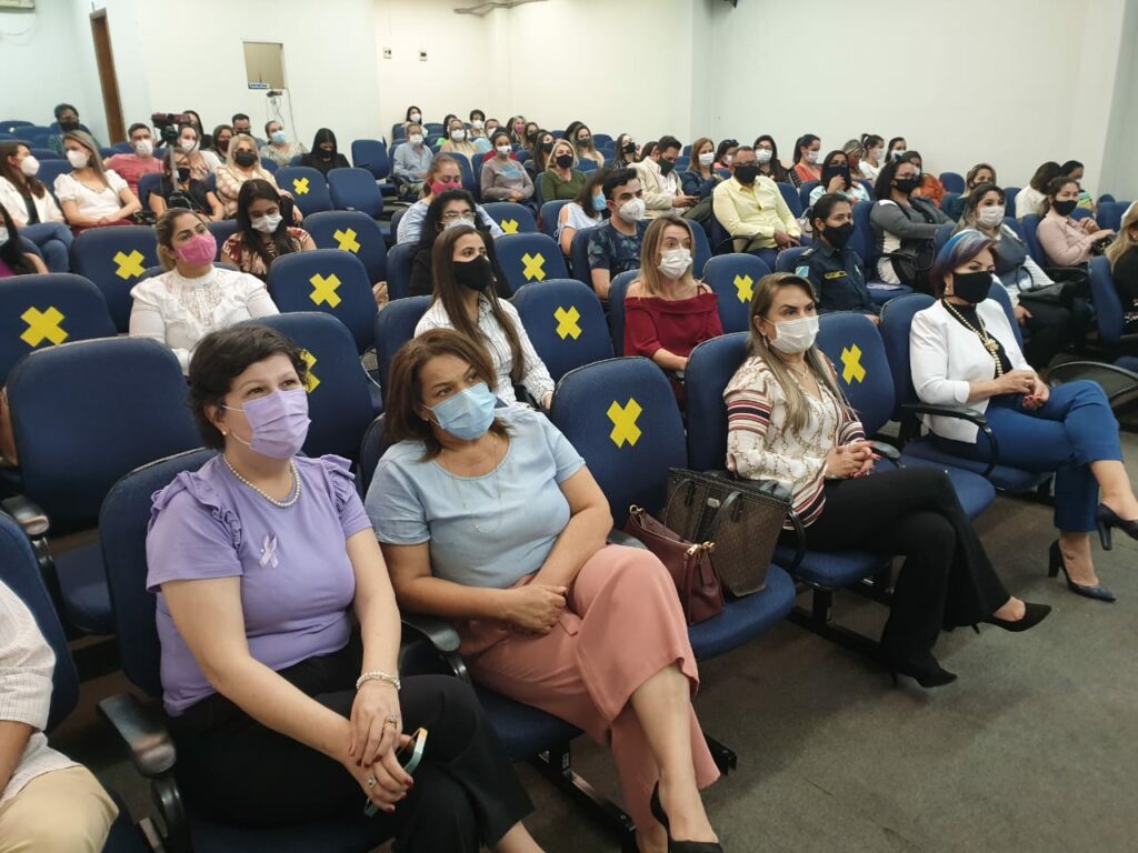 Ponta Porã intensificou campanha pelo fim da violência contra mulher Ponta Porã intensificou campanha pelo fim da violência contra mulher