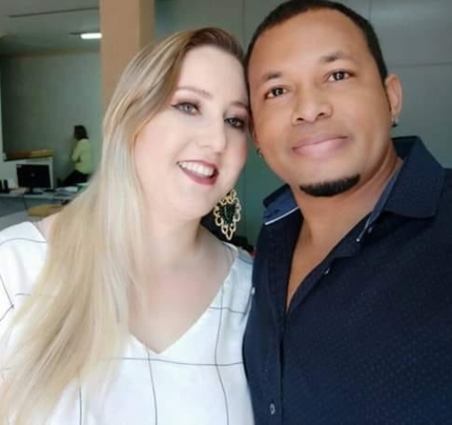 Confira os aniversariantes de hoje, 04/10, por Dora Nunes Confira os aniversariantes de hoje, 04/10, por Dora Nunes