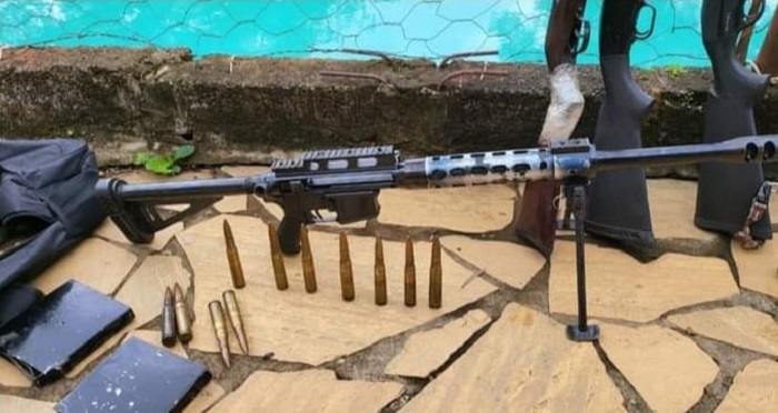 Troca de tiros com a polícia deixa 25 suspeitos de mega-assaltos mortos