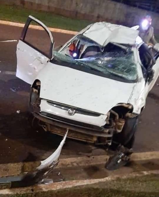 Motorista morre ao capotar veículo na linha internacional em Ponta Porã Motorista morre ao capotar veículo na linha internacional em Ponta Porã