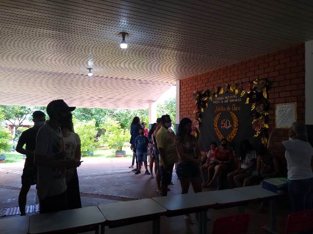 Ponta Porã: Escola Municipal Adê Marques realizou galinhada no fim de semana