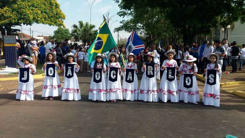 Comunidade escolar se manifesta nas mídias com as mudanças para o ano letivo 2022 na rede municipal de educação de Ponta Porã