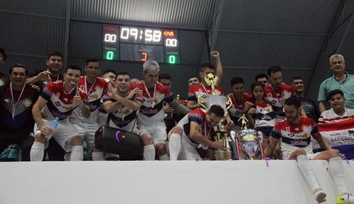 Campeon: Con campaña arrolladora y perfecta Amambay levanta la copa por 10ª vez Campeon: Con campaña arrolladora y perfecta Amambay levanta la copa por 10ª vez