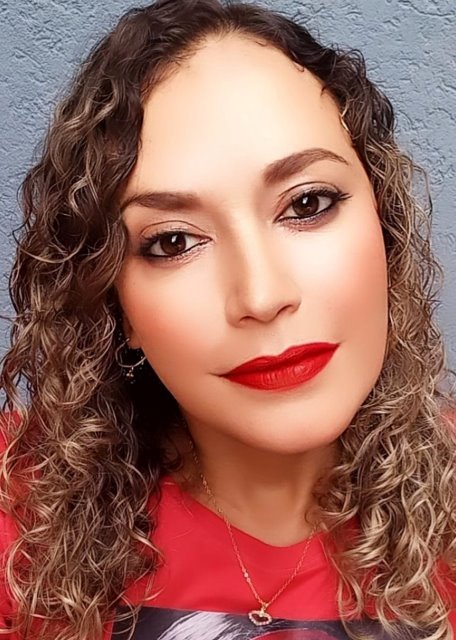 Saiba quem troca de idade hoje, dia 19, por Dora Nunes Saiba quem troca de idade hoje, dia 19, por Dora Nunes