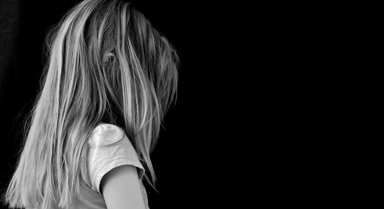 Vítimas de abuso sexual na infância carregam traumas até a vida adulta
