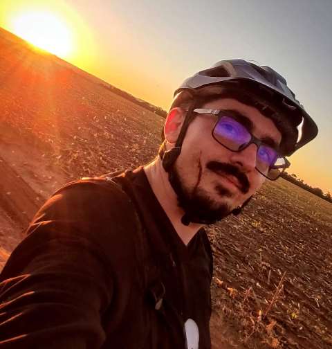 Confira os aniversariantes de hoje, 22/02/22, por Dora Nunes Confira os aniversariantes de hoje, 22/02/22, por Dora Nunes