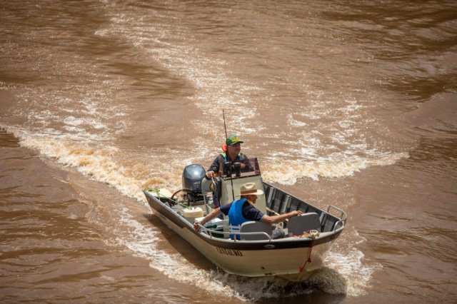 Dia D de Limpeza no Rio Amambai aconteceu no último sábado (5) e foi sucesso Dia D de Limpeza no Rio Amambai aconteceu no último sábado (5) e foi sucesso