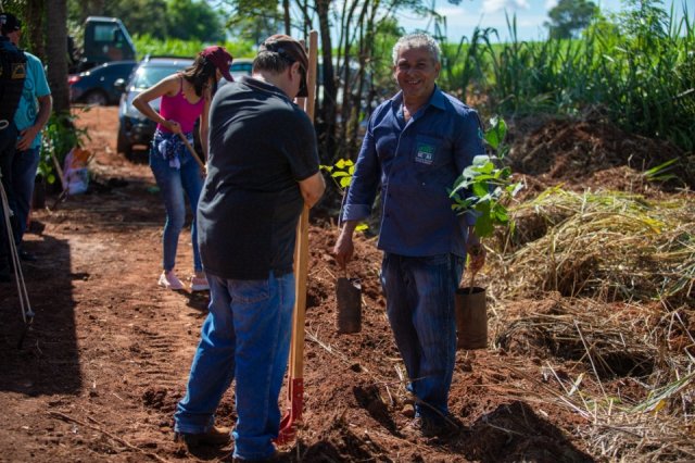 Dia D de Limpeza no Rio Amambai aconteceu no último sábado (5) e foi sucesso Dia D de Limpeza no Rio Amambai aconteceu no último sábado (5) e foi sucesso
