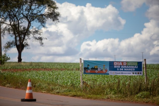 Dia D de Limpeza no Rio Amambai aconteceu no último sábado (5) e foi sucesso Dia D de Limpeza no Rio Amambai aconteceu no último sábado (5) e foi sucesso