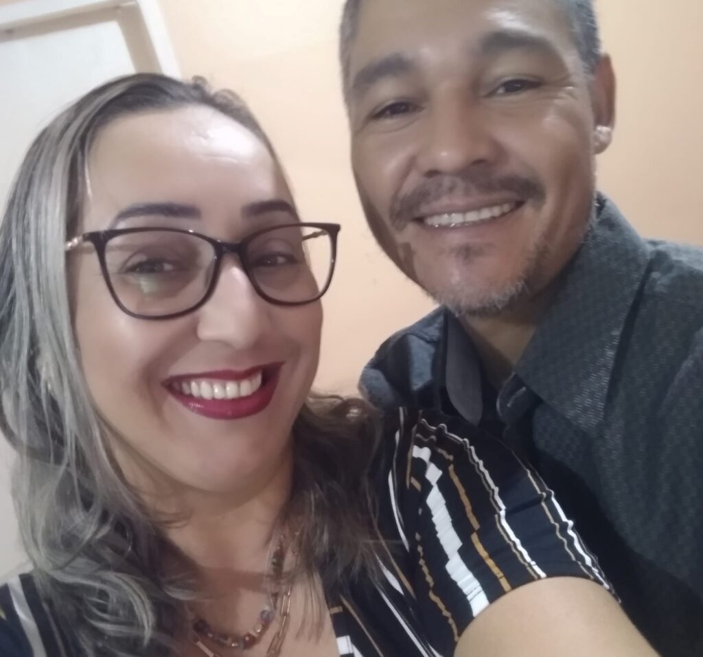 Confira quem troca de idade hoje, 01/04, por Dora Nunes