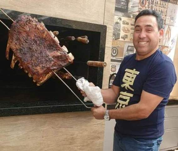 Confira quem troca de idade hoje, 24/03, por Dora Nunes