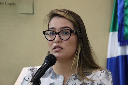 KAMILA ALVARENGA-min