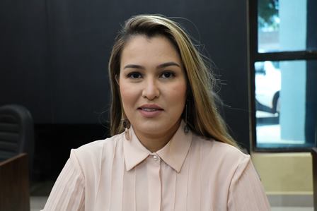 KAMILA ALVARENGA-min