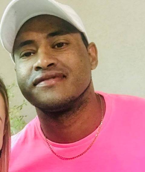 Confira quem troca de idade hoje, 24/03, por Dora Nunes