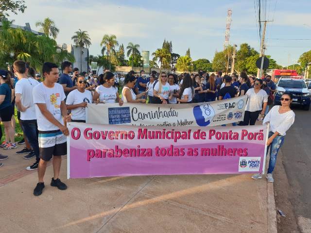 Ponta Porã: Caminhada pelo “Fim da Violência Contra a Mulher” marcou o 8 de março Ponta Porã: Caminhada pelo “Fim da Violência Contra a Mulher” marcou o 8 de março
