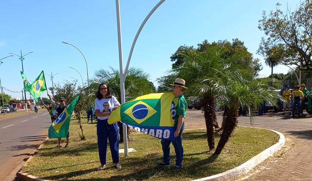 Em Ponta Porã, apoiadores de Bolsonaro se manifestaram no Parque dos Ervais