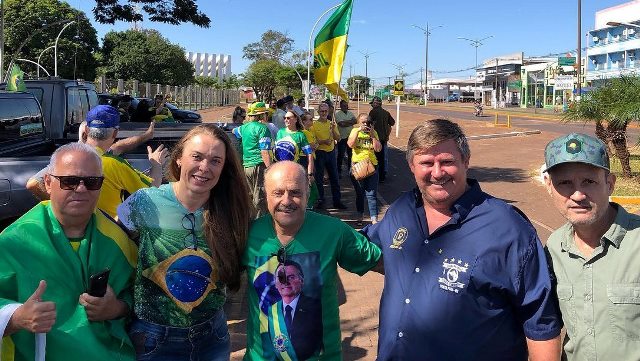 Em Ponta Porã, apoiadores de Bolsonaro se manifestaram no Parque dos Ervais