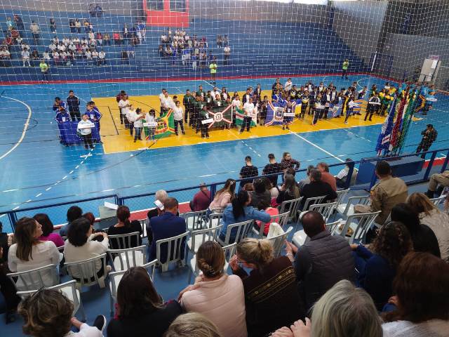 Ponta Porã: Peluffo entrega reforma do Ginásio Poliesportiva Pepe Portela e abre Olimpíadas Especiais das APAES Ponta Porã: Peluffo entrega reforma do Ginásio Poliesportiva Pepe Portela e abre Olimpíadas Especiais das APAES