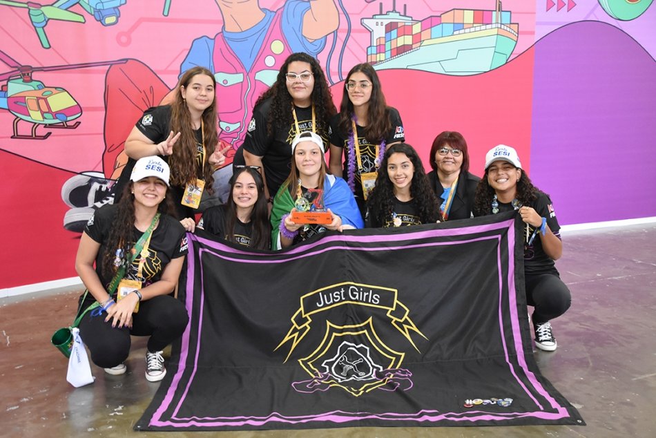 Feito inédito! MS conquista 1º lugar nacional em categoria do Festival Sesi de Robótica, em SP Feito inédito! MS conquista 1º lugar nacional em categoria do Festival Sesi de Robótica, em SP