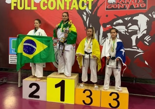 Aluna da Escola Sesi de Dourados é campeã sul-americana de karatê full contact Aluna da Escola Sesi de Dourados é campeã sul-americana de karatê full contact