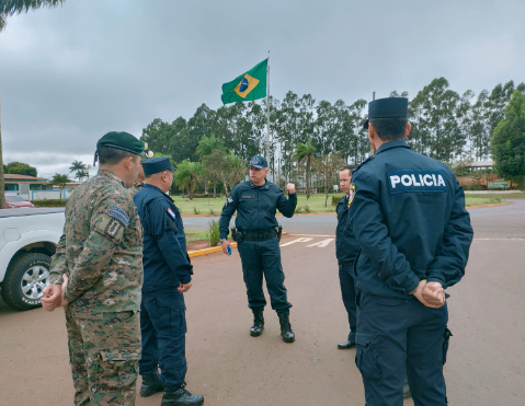 Polícia Militar e Policia Nacional realizam operação conjunta na fronteira