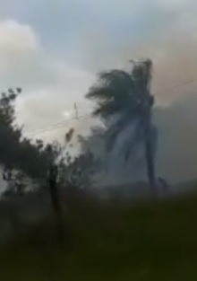 Queimada criminosa: Desconhecidos colocam fogo em matagal em frente ao Hospital Regional de Ponta Porã