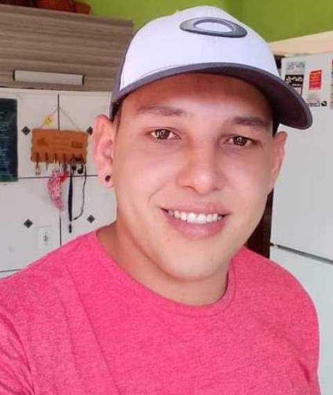Homem com veículo com placa de SC é executado na fronteira Homem com veículo com placa de SC é executado na fronteira