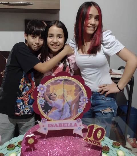 Ponta Porã: Isabella Aleixo Pereira comemora 10 anos de vida Ponta Porã: Isabella Aleixo Pereira comemora 10 anos de vida