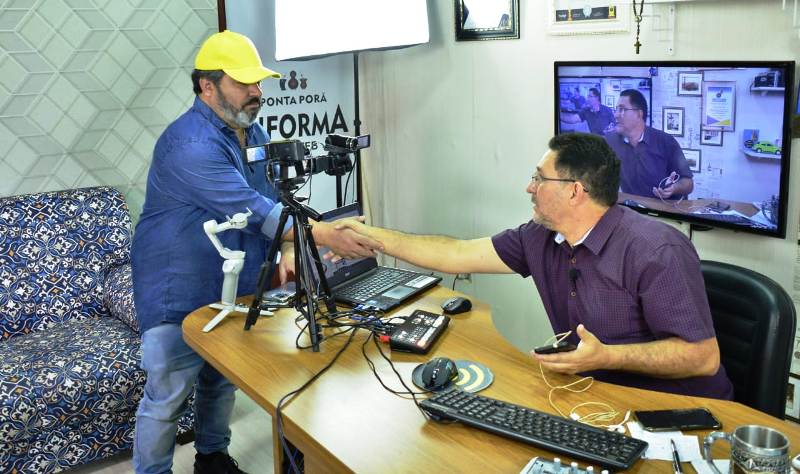 Serei o representante do povo da fronteira em Brasília, diz Carlos Bernardo