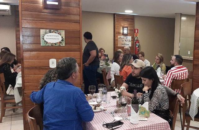 Jantar Italiano no Cantinho do Paladar foi sucesso em Ponta Porã