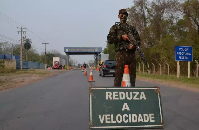 Após reunião, Reinaldo destaca união de Brasil e Paraguai para combater crime na fronteira Após reunião, Reinaldo destaca união de Brasil e Paraguai para combater crime na fronteira