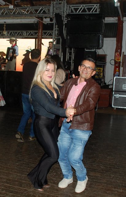 Confira fotos do Baile Tchê Kakareko no CTG Querência da Saudade em Ponta Porã