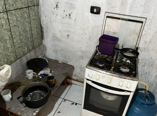 PF prende em flagrante dois envolvidos em trabalho análogo à escravidão no Mato Grosso do Sul PF prende em flagrante dois envolvidos em trabalho análogo à escravidão no Mato Grosso do Sul