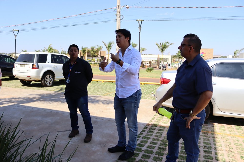 Treinamento Carbonera: Incorporadora realiza “tour guiado” por condomínios fechados em Dourados