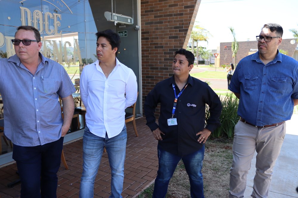 Treinamento Carbonera: Incorporadora realiza “tour guiado” por condomínios fechados em Dourados