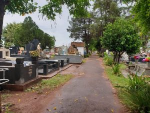 Após pandemia, cemitérios estão prontos para receber público em Ponta Porã Após pandemia, cemitérios estão prontos para receber público em Ponta Porã