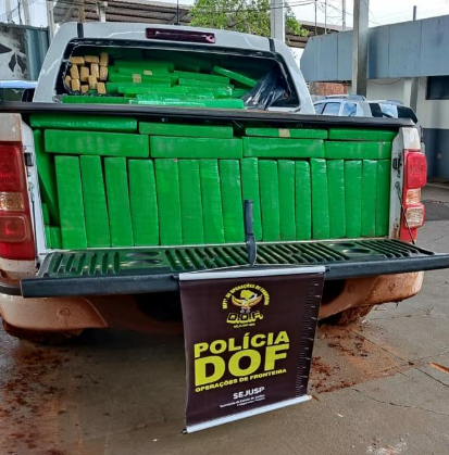 Camionete roubada em SP foi recuperada pelo DOF com mais de 1,7 tonelada de maconha Camionete roubada em SP foi recuperada pelo DOF com mais de 1,7 tonelada de maconha