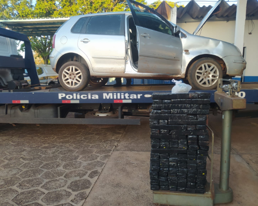 PM apreende 121 quilos de maconha durante fizcalização em estradas vicinais PM apreende 121 quilos de maconha durante fizcalização em estradas vicinais
