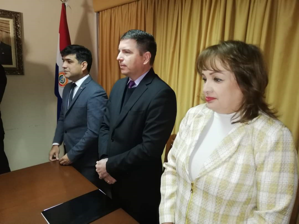 Tribunal Electoral proclamó a Ronald Acevedo como intendente municipal de Pedro Juan Caballero Tribunal Electoral proclamó a Ronald Acevedo como intendente municipal de Pedro Juan Caballero