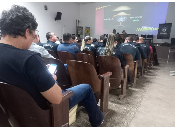 BOPE da PMMS realiza exercício simulado de ataque à instituição financeira em Ponta Porã BOPE da PMMS realiza exercício simulado de ataque à instituição financeira em Ponta Porã