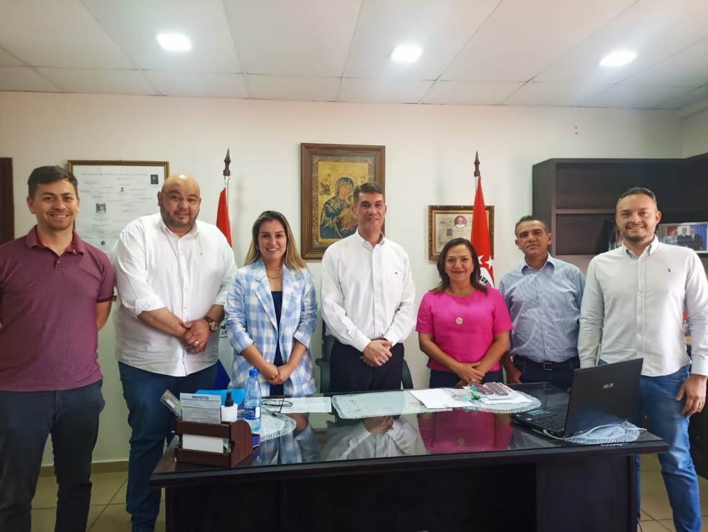 Ângela Derzi toma posse como Secretária Adjunta na Assistência Social em Ponta Porã Ângela Derzi toma posse como Secretária Adjunta na Assistência Social em Ponta Porã