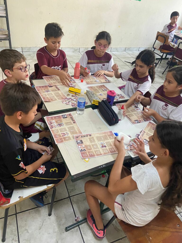 Em ritmo de Copa do mundo, escola CEPS realiza aula diferenciada em Ponta Porã Em ritmo de Copa do mundo, escola CEPS realiza aula diferenciada em Ponta Porã
